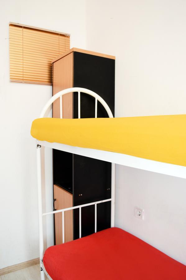 קייב Hostel Vokzal מראה חיצוני תמונה
