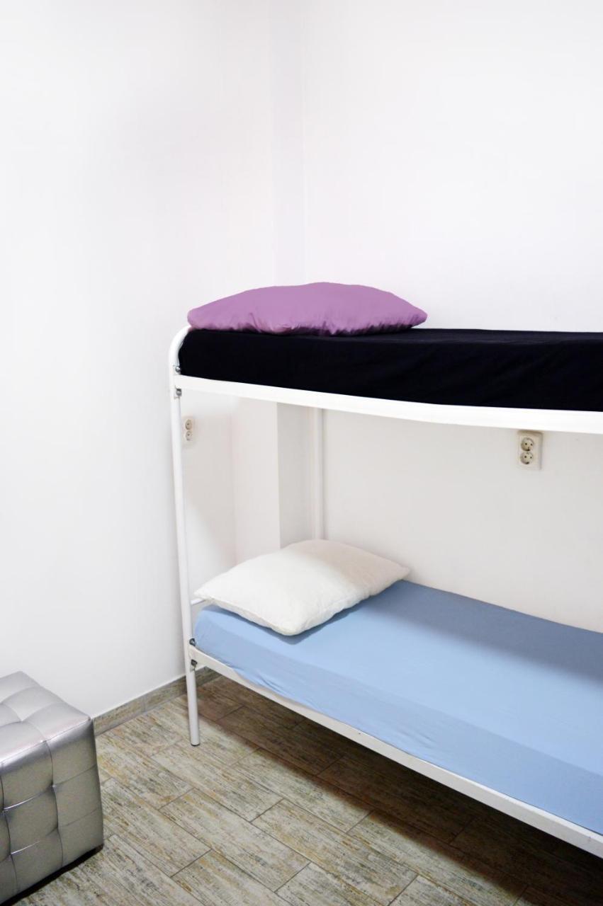 קייב Hostel Vokzal מראה חיצוני תמונה
